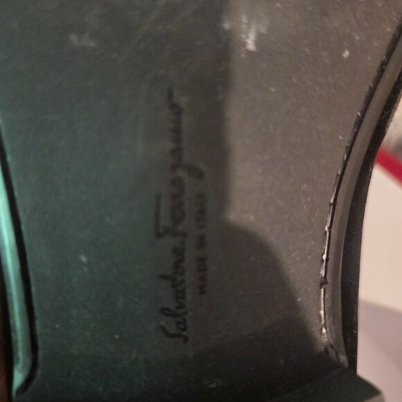 Shoe - Picture 7 of 8